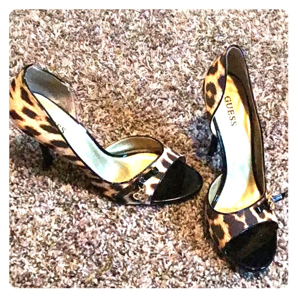 Guess stilettos